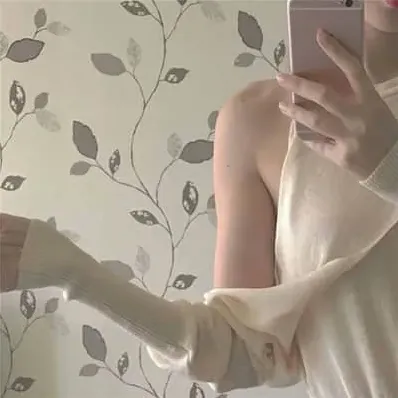 网名女生简单气英文