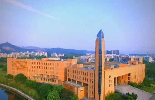 学校